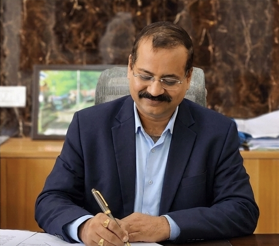 Mr. Naresh Khathuria